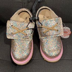 NWT girl’s sparkly size 8 velcro shoes